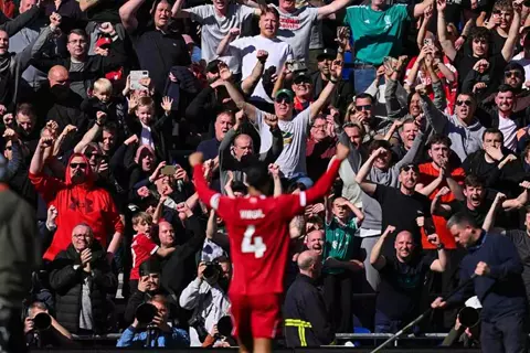 "1000 هدف خارج أنفيلد".. ليفربول يحتفي بإنجازه التاريخي في الدوري الإنجليزي